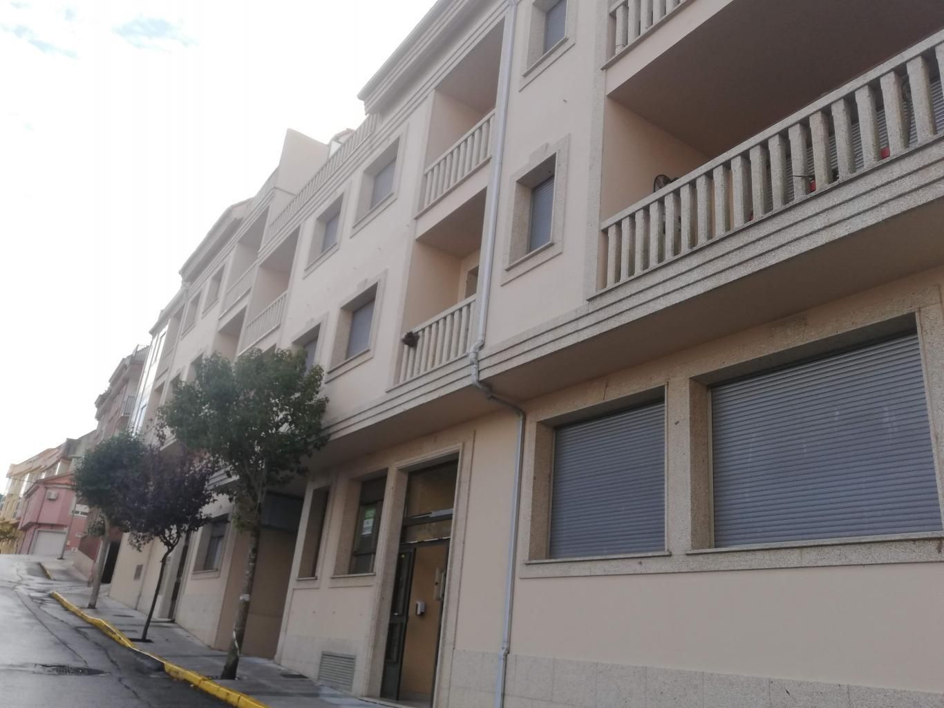 Vista exterior de Pis en venda en Boiro