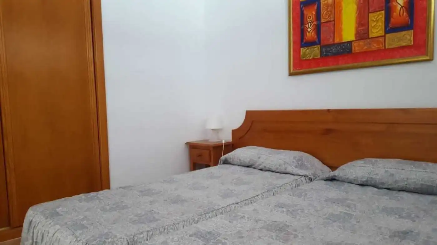 Habitación de Apartamento de alquiler en San Bartolomé de Tirajana con Aire acondicionado, Amueblado y Balcón