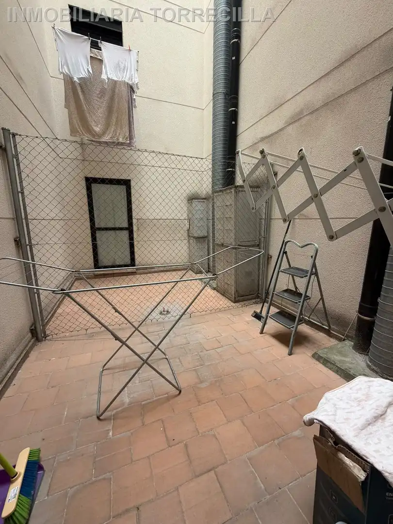 Vista exterior de Piso en venta en Pajarillos Altos