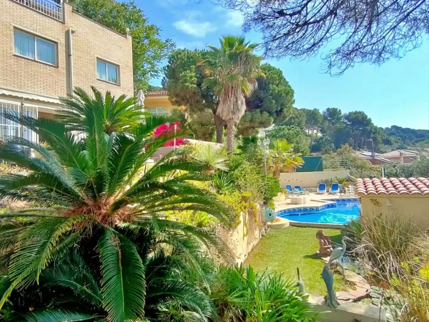 Casa amb piscina en venda a Roca Grossa