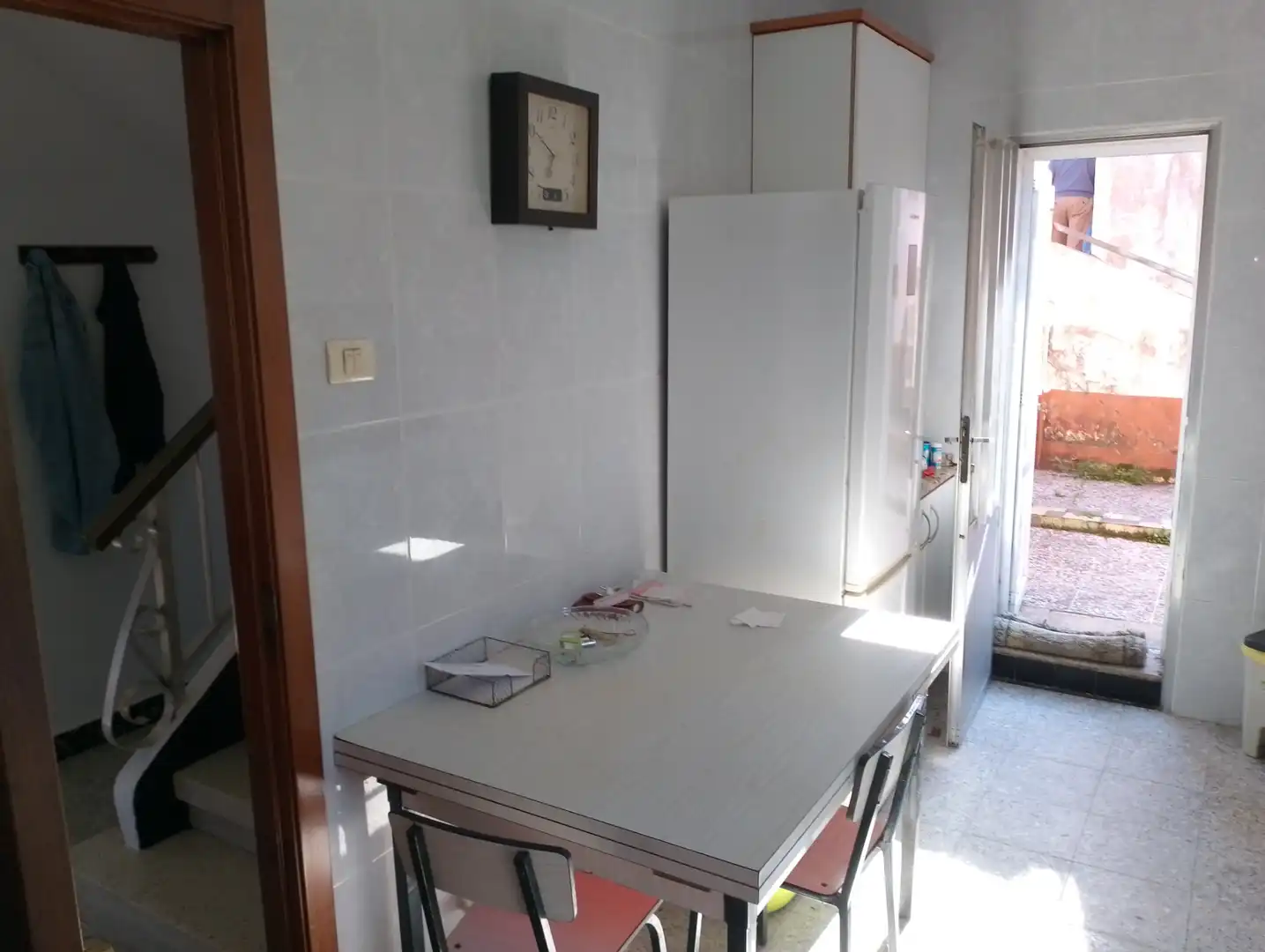 Cuina de Casa o xalet en venda en Ribeira amb Calefacció, Jardí privat i Terrassa
