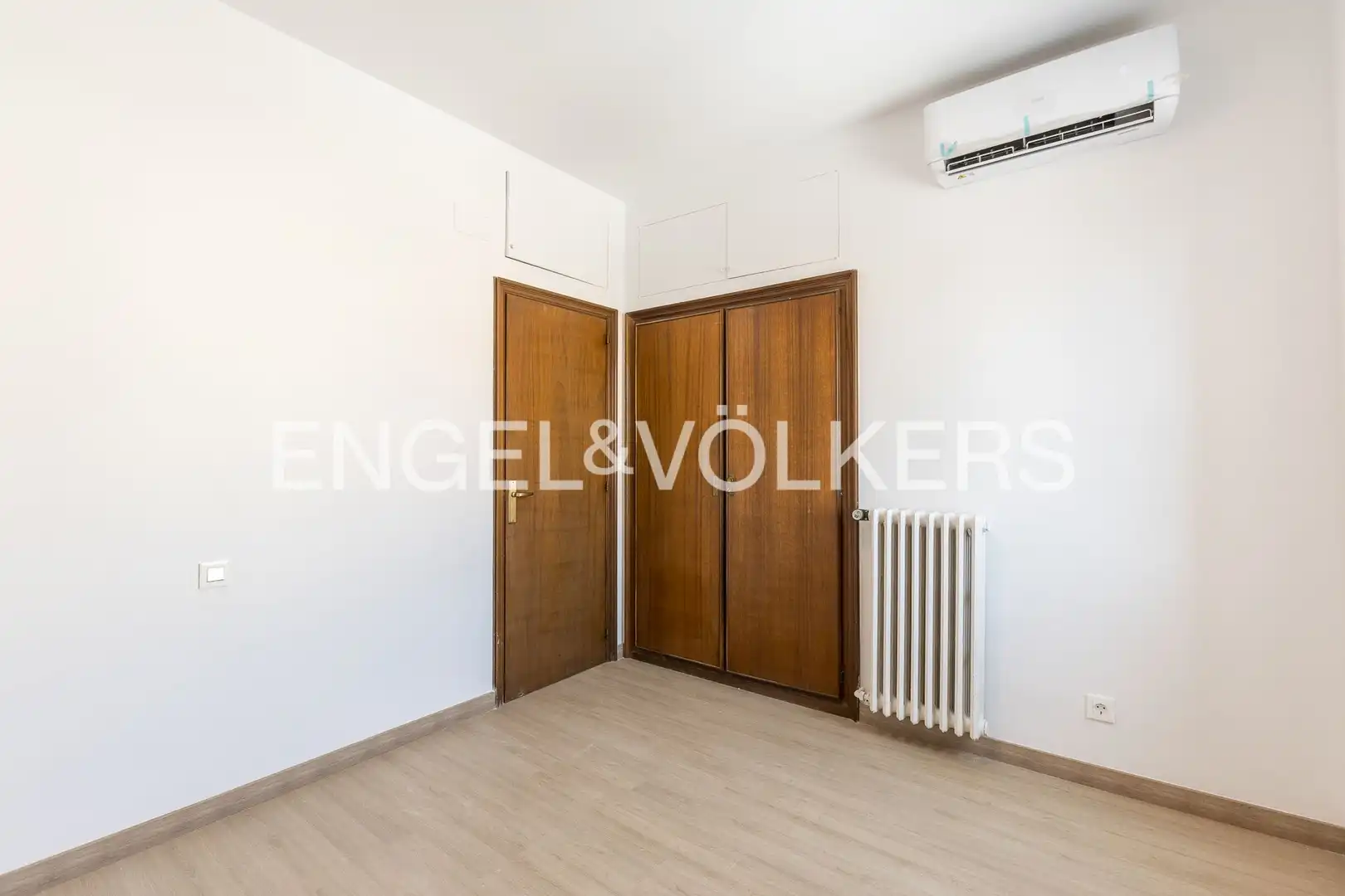 Piso de alquiler en Barcelona con Aire acondicionado, Calefacción y Parquet