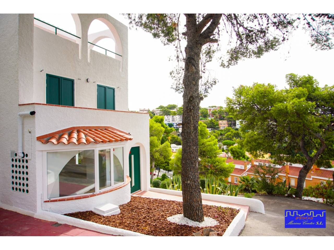 Exterior view of Single-family semi-detached for sale in Castelldefels  with Air Conditioner, Heating and Private garden