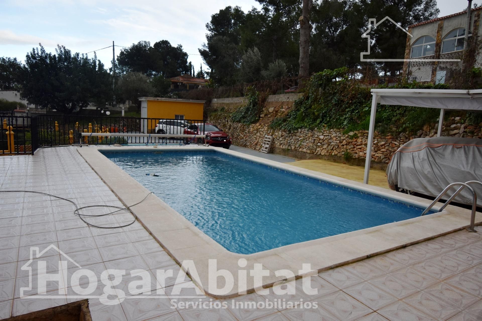 Piscina de Casa o chalet en venta en Godelleta con Aire acondicionado, Jardín privado y Terraza