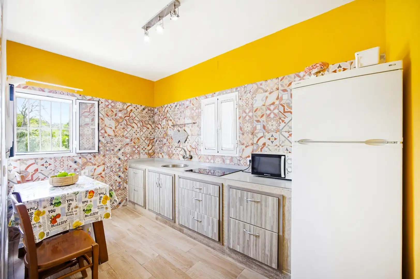 Kitchen of Houses for sale in Chiclana de la Frontera  with Storage room