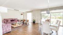 Living room of House or chalet for sale in Boadilla del Monte  with Air Conditioner, Heating and Private garden