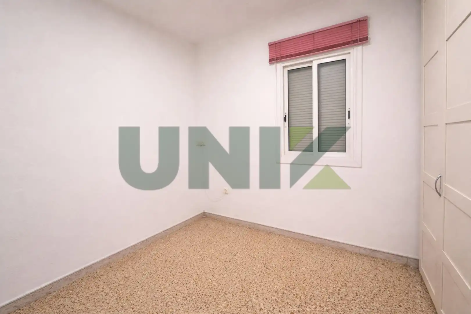 Schlafzimmer von Wohnung zum Verkauf in Barcelona mit Klimaanlage und Terrasse