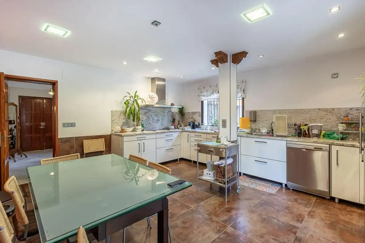 Chalet con piscina en venta en Calle Albaricoque, imagen 14