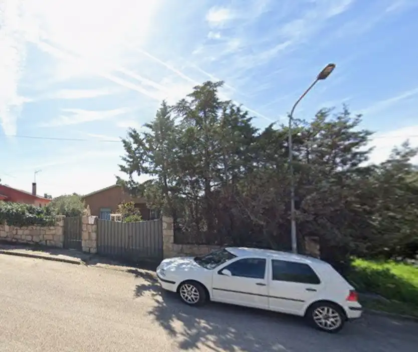Houses for sale in Valdenuño Fernández