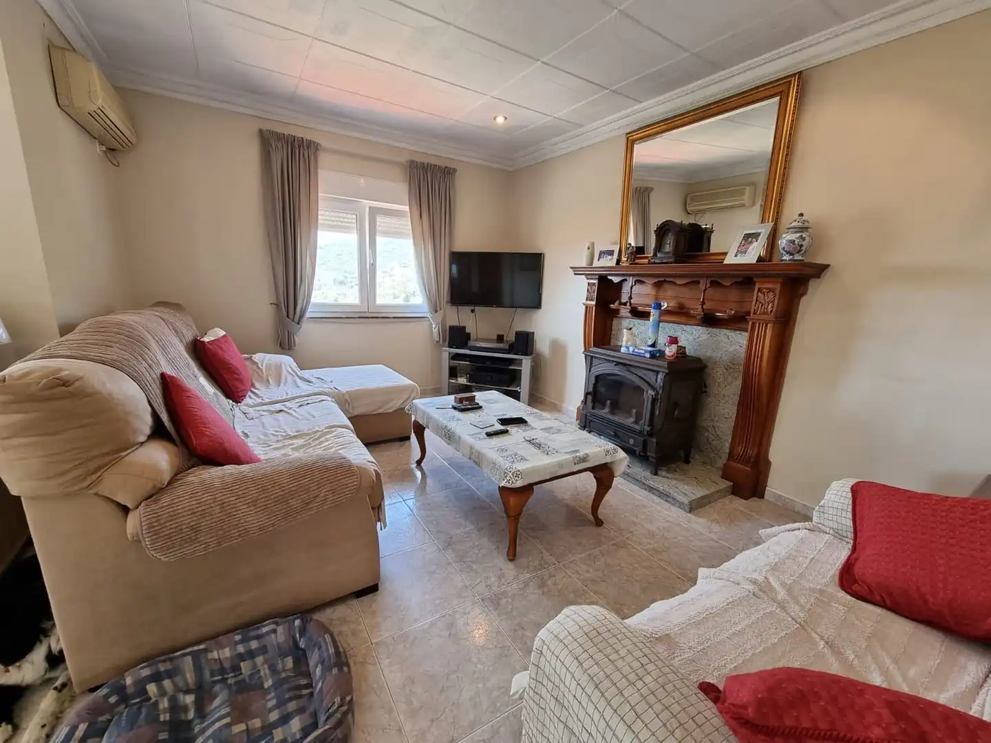 Sala de estar de Casa o chalet en venta en Lloret de Mar con Aire acondicionado, Calefacción y Jardín privado