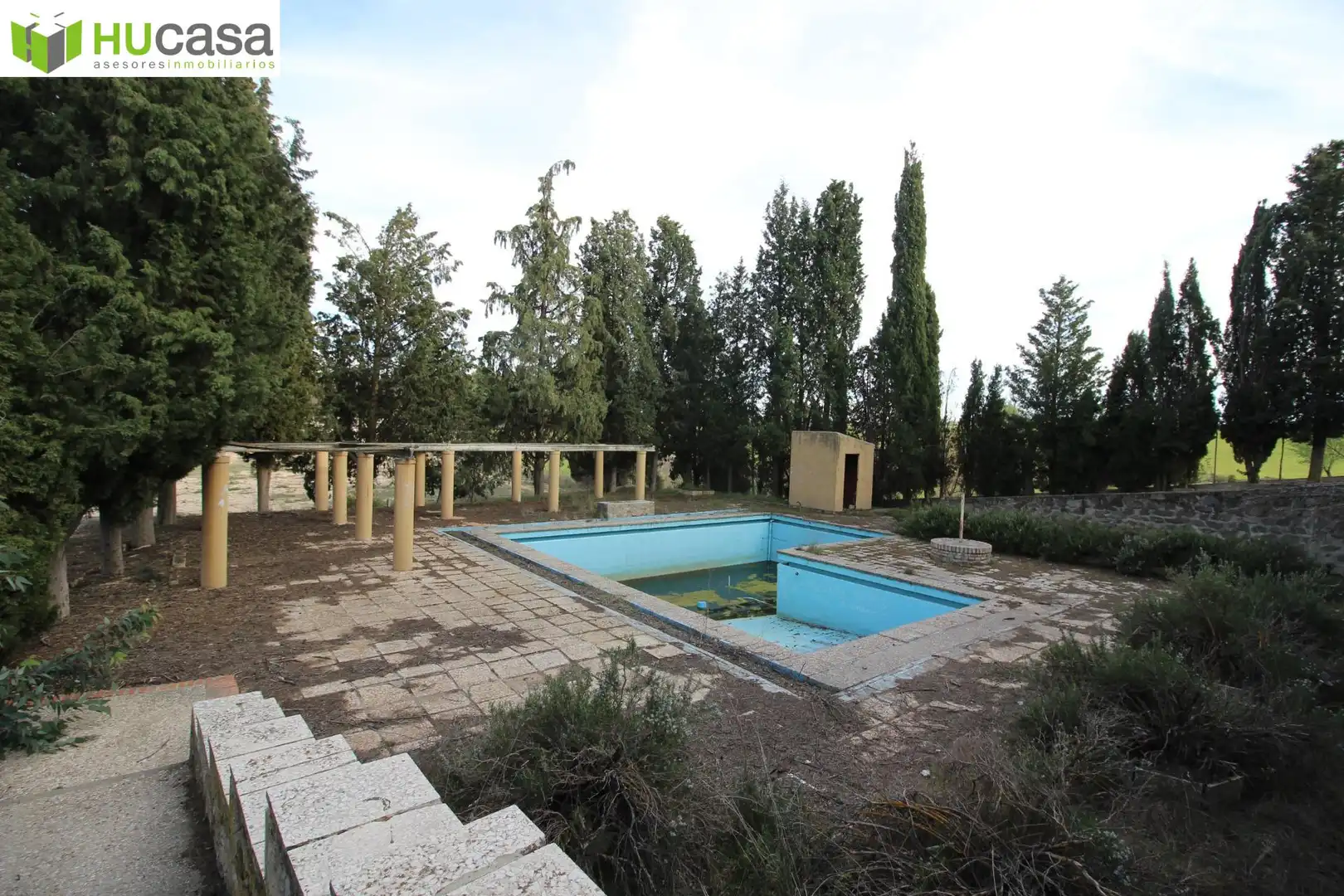 Schwimmbecken von Haus oder Chalet zum Verkauf in Olías del Rey mit Heizung, Privatgarten und Terrasse