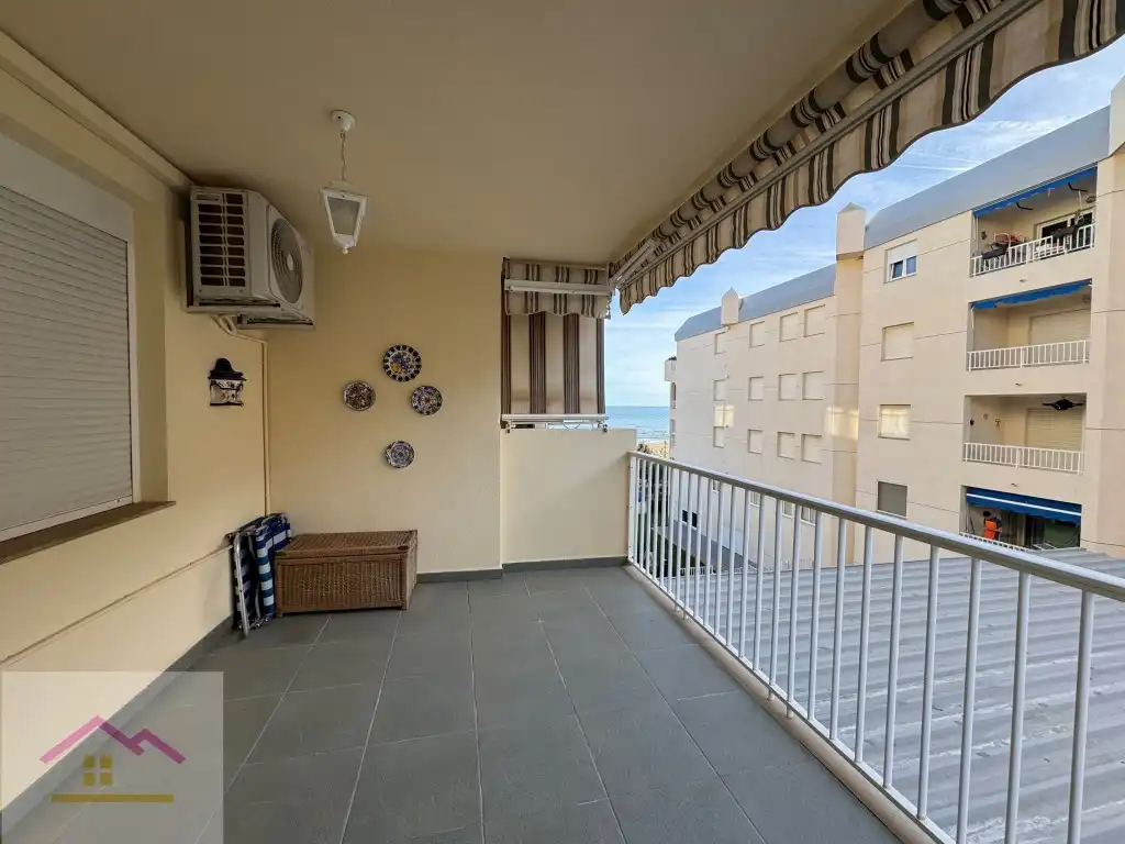 Terrasse von Wohnung zum Verkauf in Alcalà de Xivert mit Klimaanlage, Terrasse und Möbliert