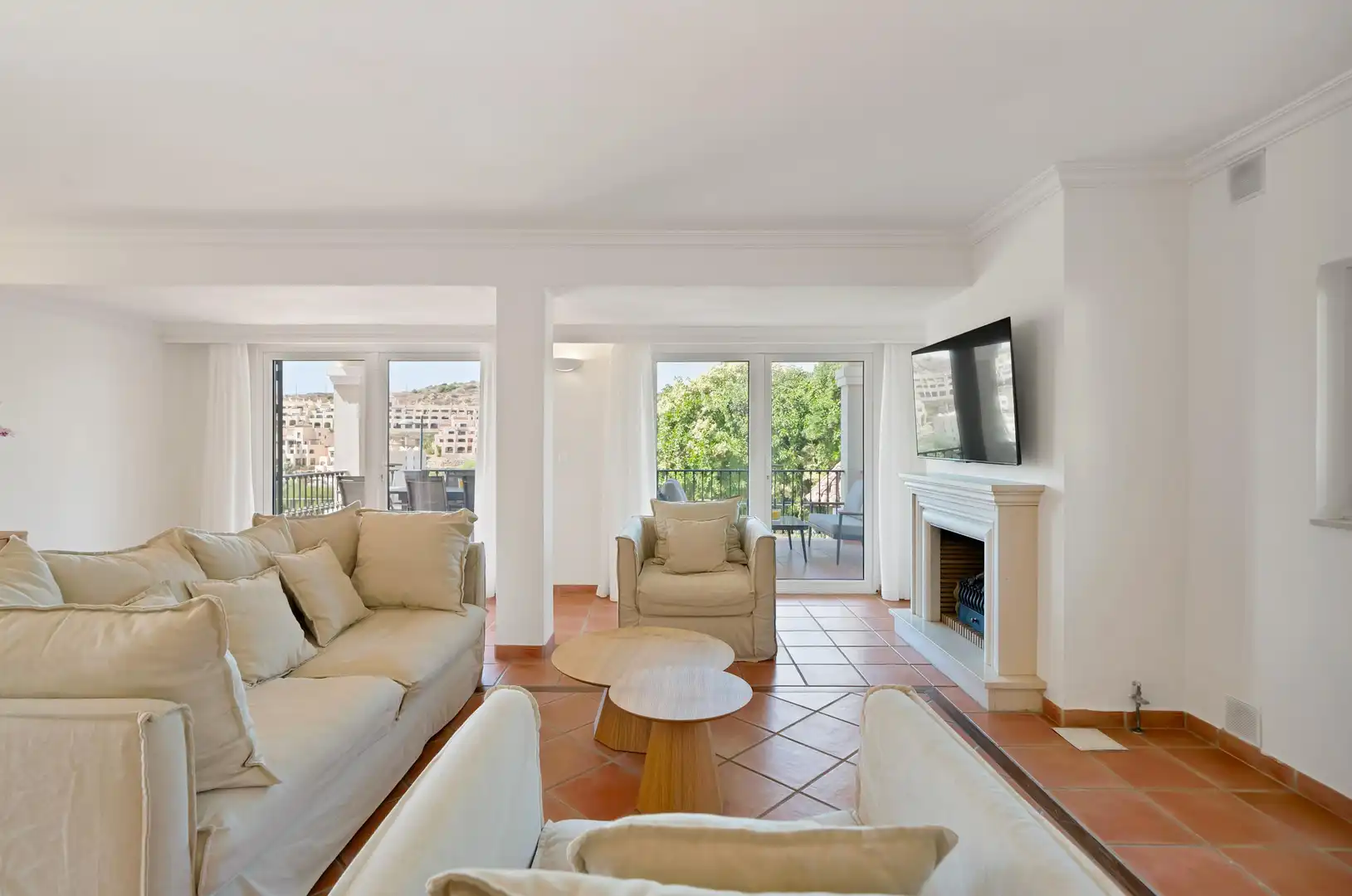 Villa mit Terrasse zum Verkauf in 89 Calle Cuba Alto #Es:1 Planta:00 Pt:01 29693 Est, imagen 6
