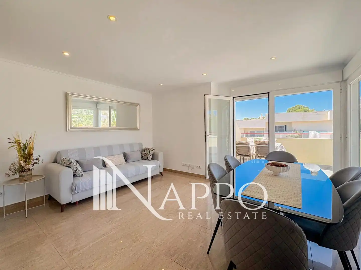 Sala de estar de Ático en venta en Calvià con Aire acondicionado, Calefacción y Terraza