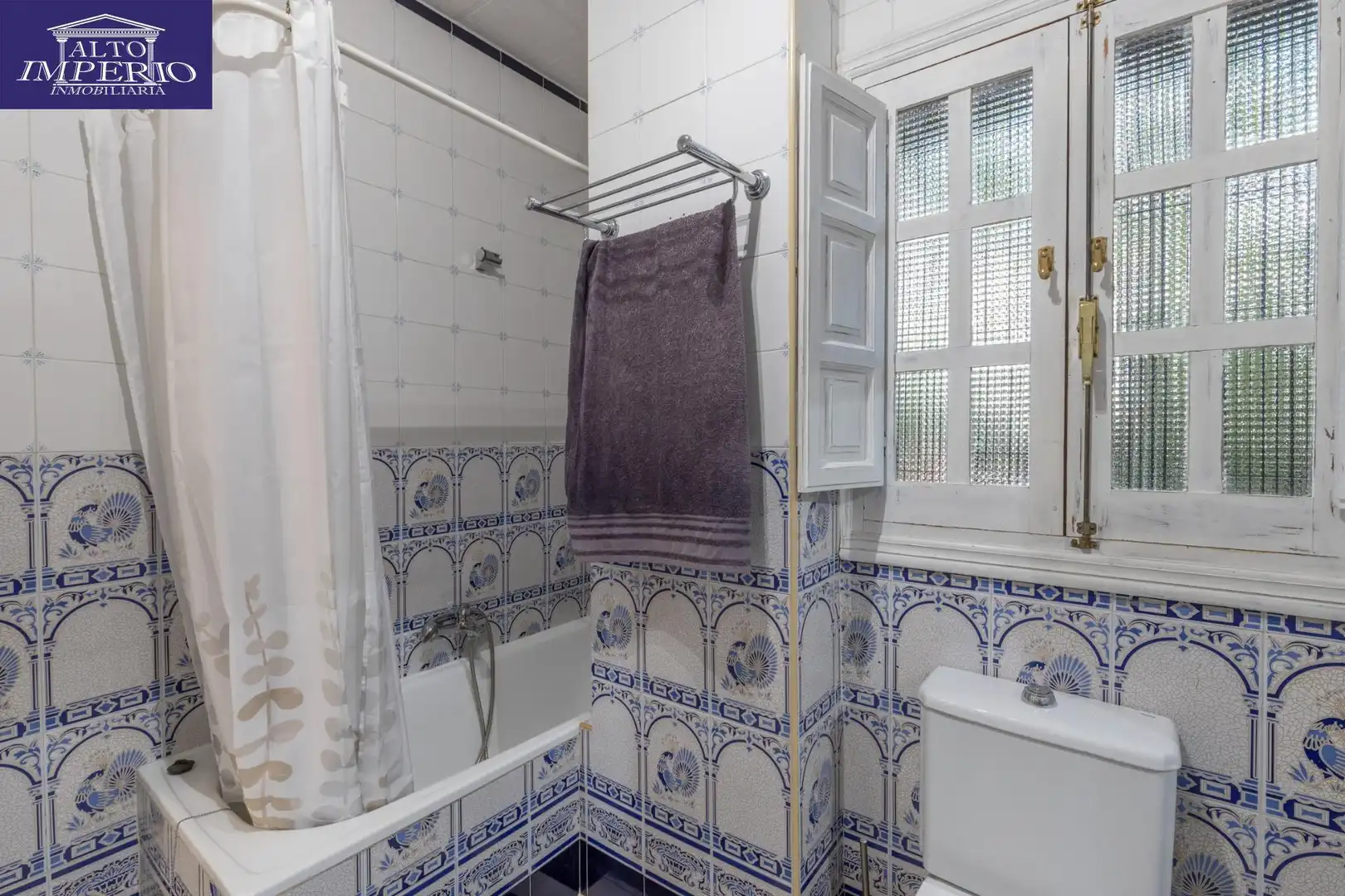 Chalet con terraza en venta en Altos de la Zubia, imagen 36