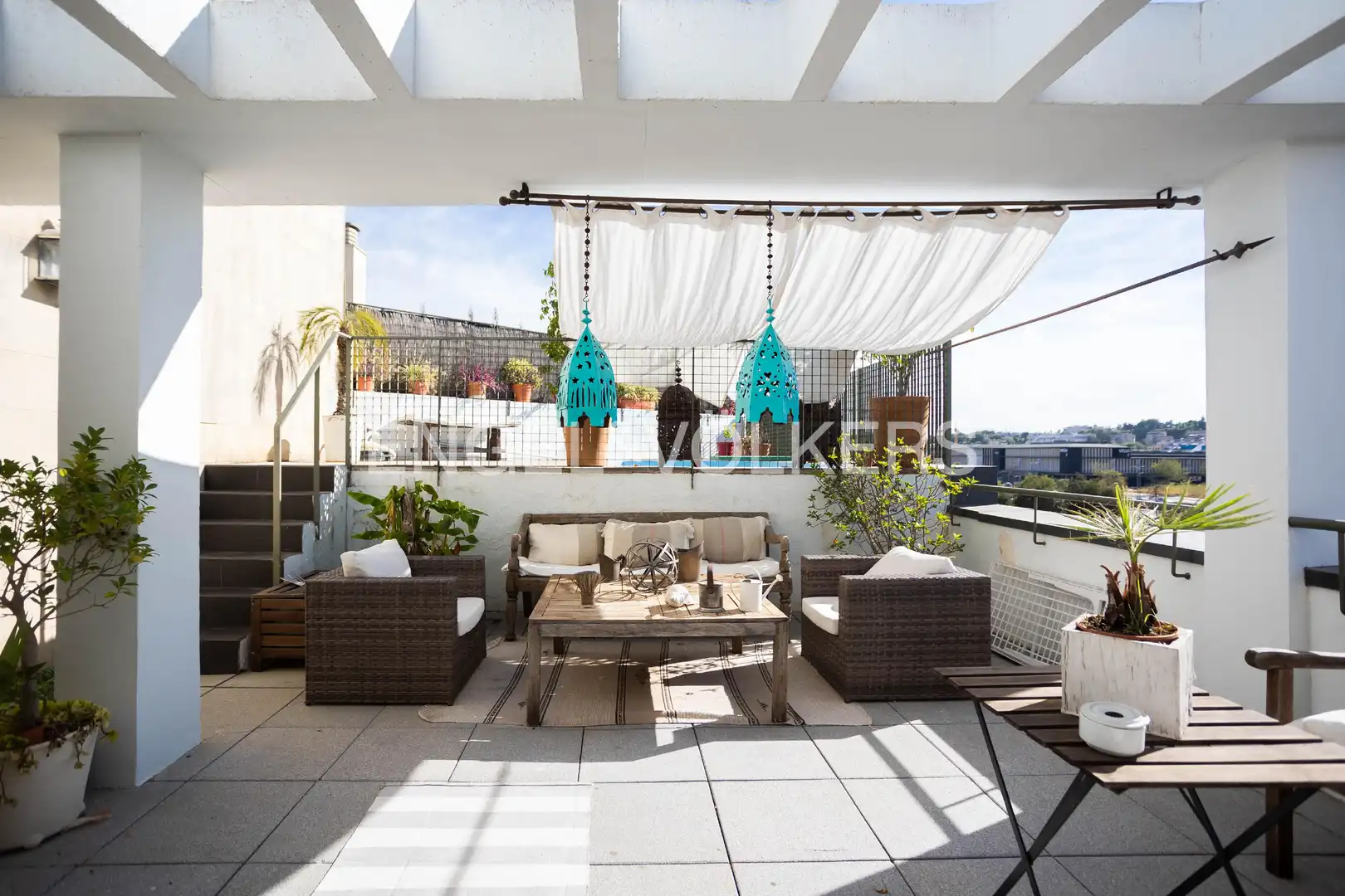 Terraza de Ático en venta en Camas con Aire acondicionado, Calefacción y Jardín privado