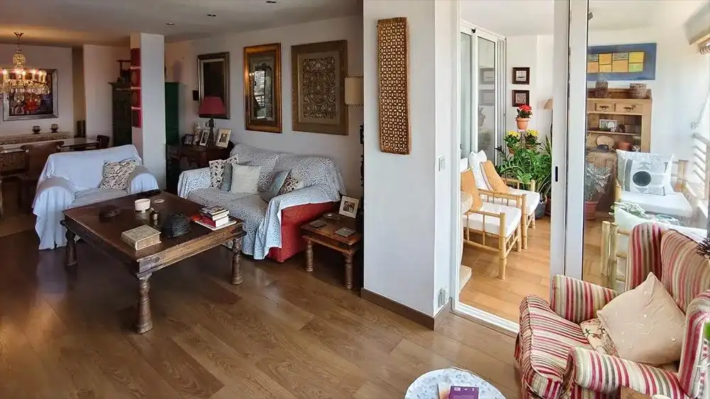 Sala d'estar de Pis en venda en Alicante / Alacant amb Aire condicionat, Calefacció i Jardí privat