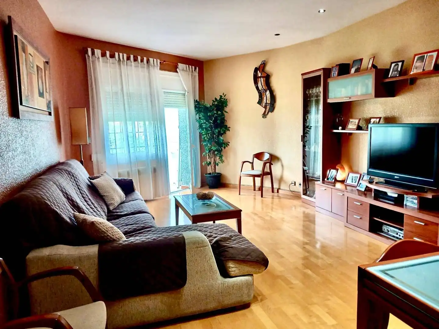 Piso con terraza en venta en La Plana