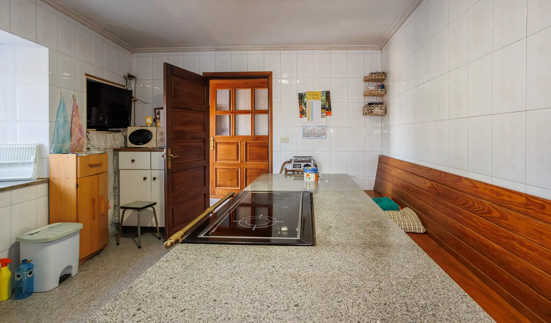 Cocina de Finca rústica en venta en Outeiro de Rei con Amueblado