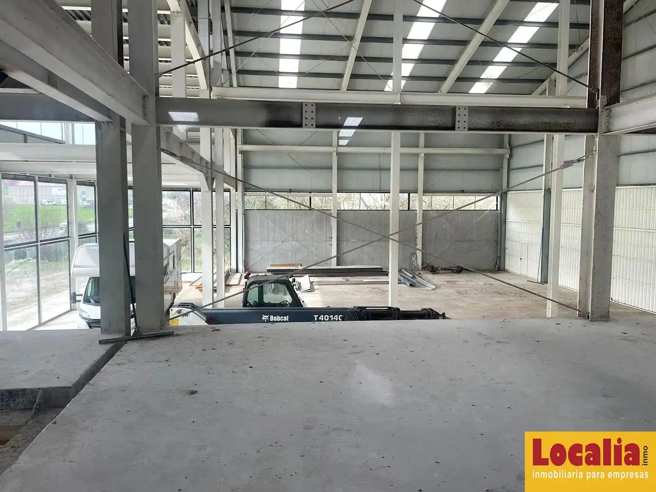 Nave industrial de alquiler en Marina de Cudeyo