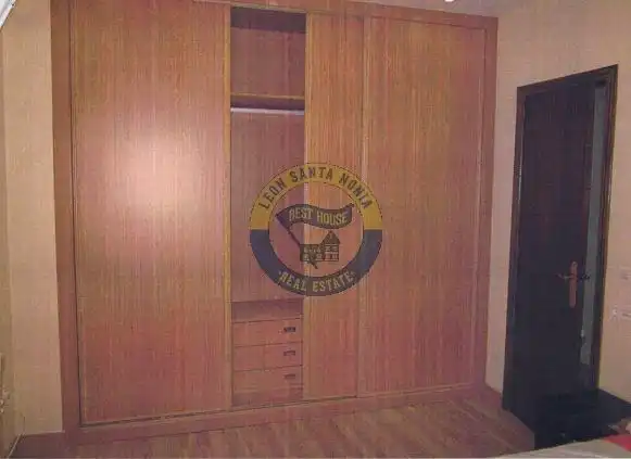 Bedroom of Houses for sale in León Capital   with Heating, Private garden and Terrace