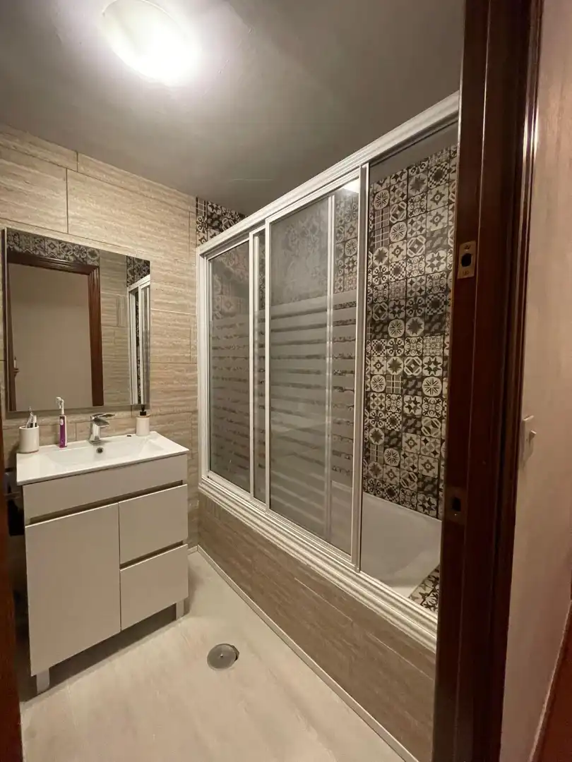 Baño de Piso en venta en Mérida con Aire acondicionado, Trastero y Amueblado