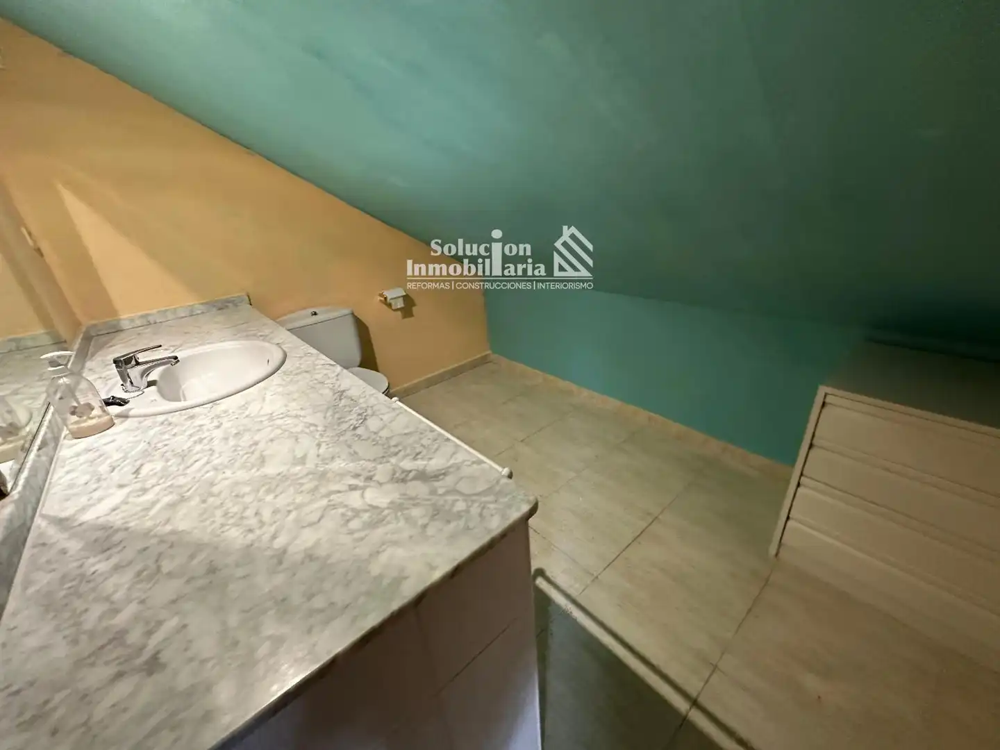 Jardín de Casa adosada en venta en Cabrerizos con Calefacción, Terraza y Piscina