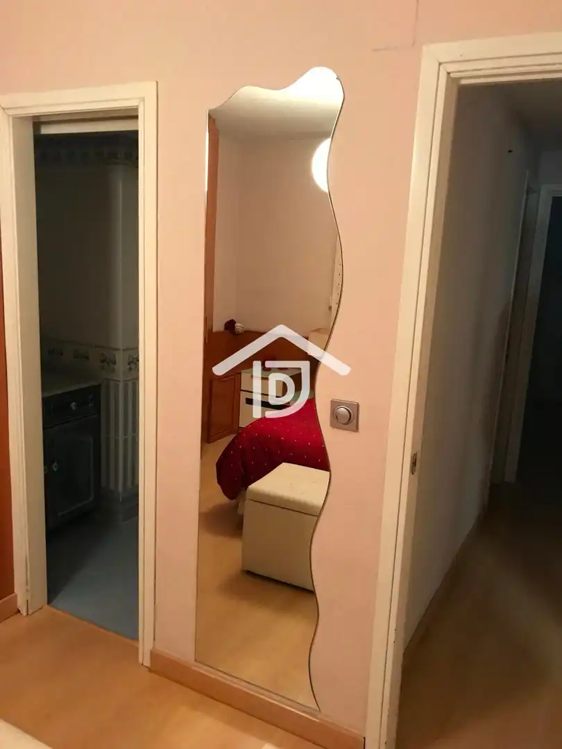 Habitación de Piso de alquiler en Paterna con Aire acondicionado, Calefacción y Parquet