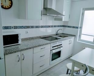 Kitchen of Flat to rent in Salamanca Capital  with Balcony