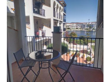 Wohnung mit Pool zum Verkauf in Carrer Gran Lago 67