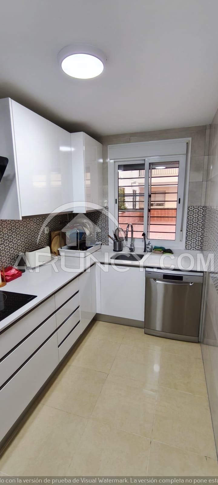 Kitchen of Flat to rent in Alcalá de Guadaira  with Air Conditioner, Terrace and Storage room
