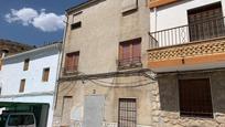 Exterior view of House or chalet for sale in Huelma