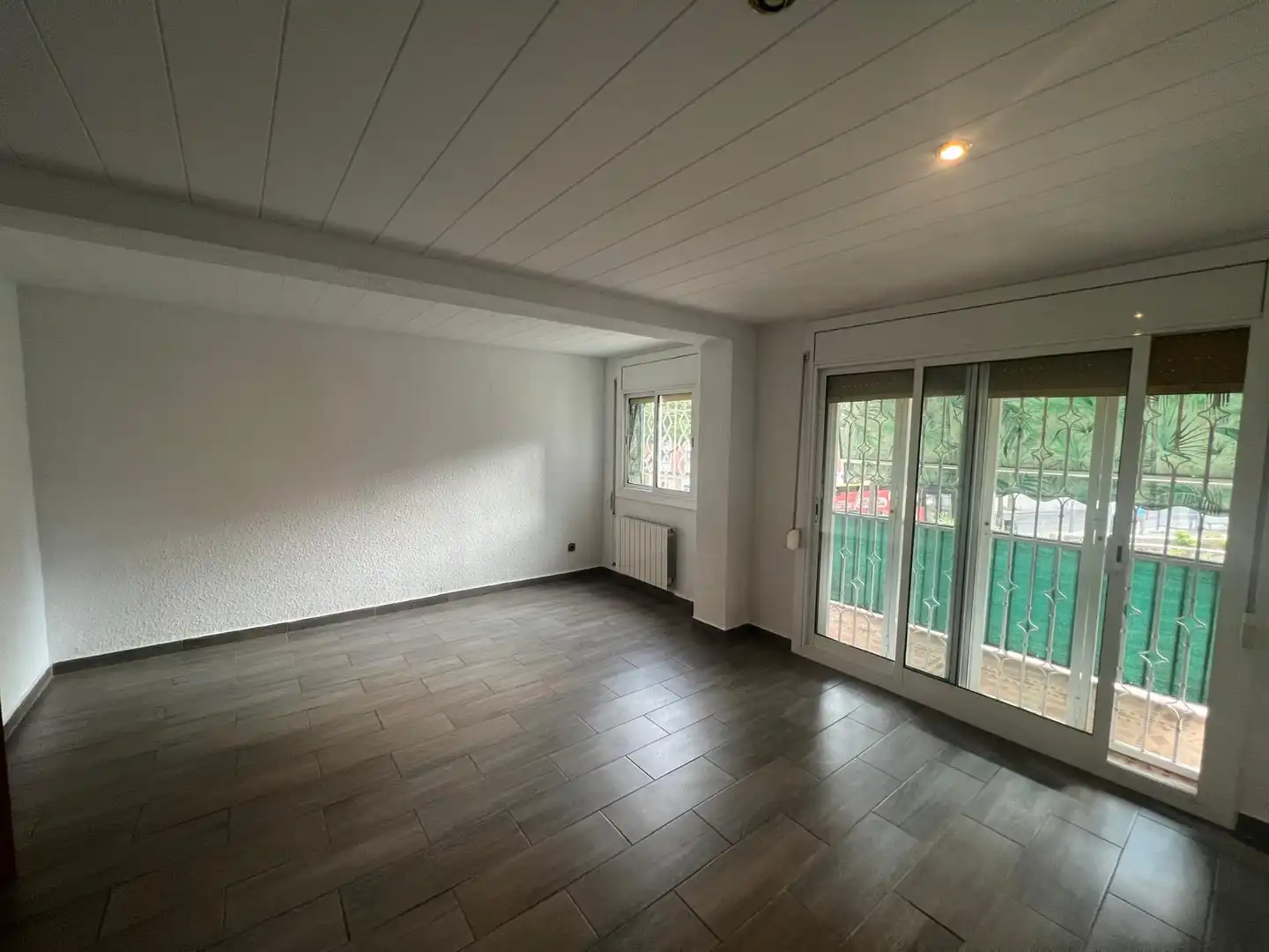 Living room of Flat for sale in Badalona  with Heating and Balcony