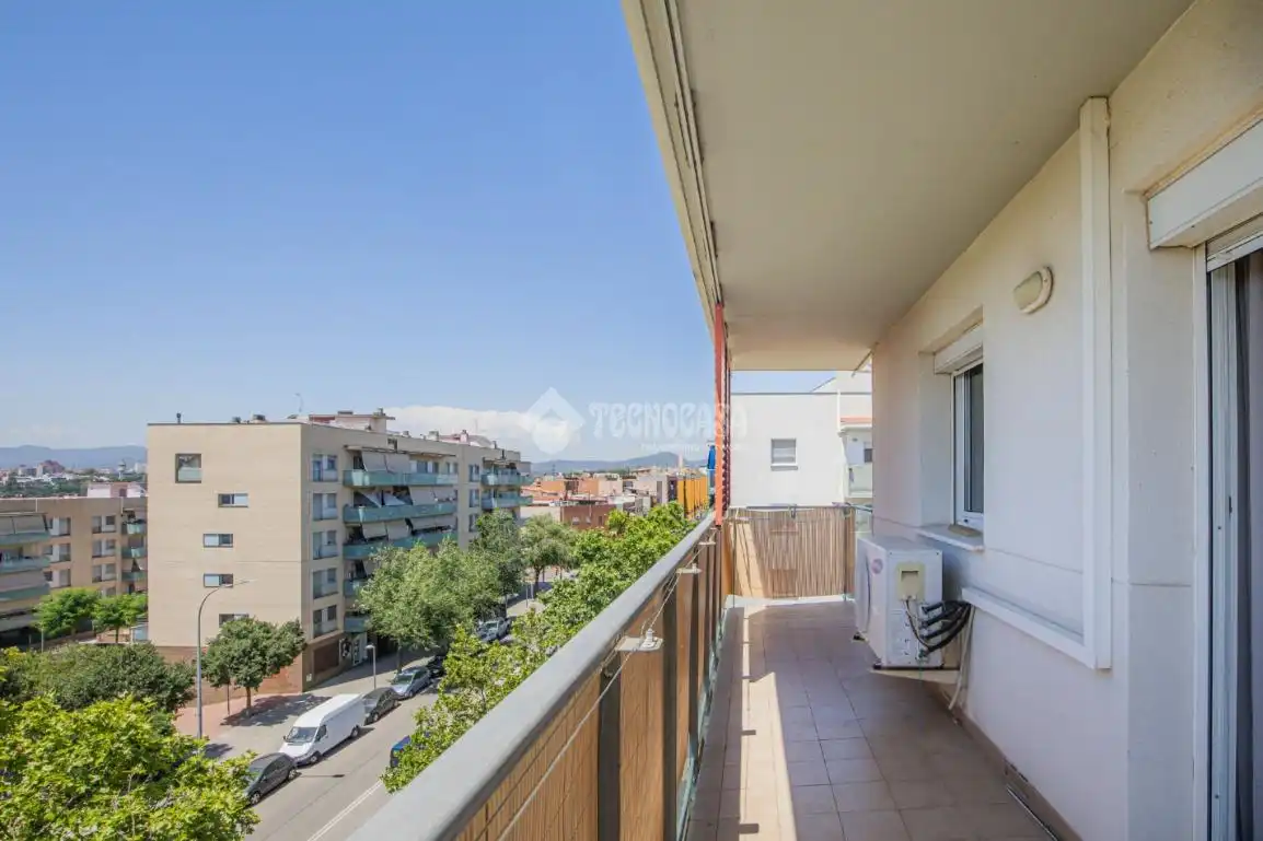 Terrassa de Pis en venda en Sabadell amb Aire condicionat i Balcó