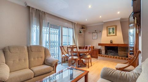 Foto 2 de Casa adosada en venda a Calle Cardenal Parrado, 57, San Francisco Javier, Granada