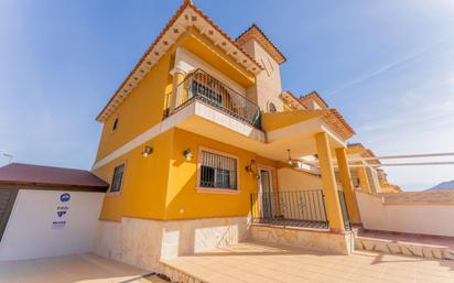 Exterior view of Single-family semi-detached for sale in Cox  with Air Conditioner, Heating and Balcony
