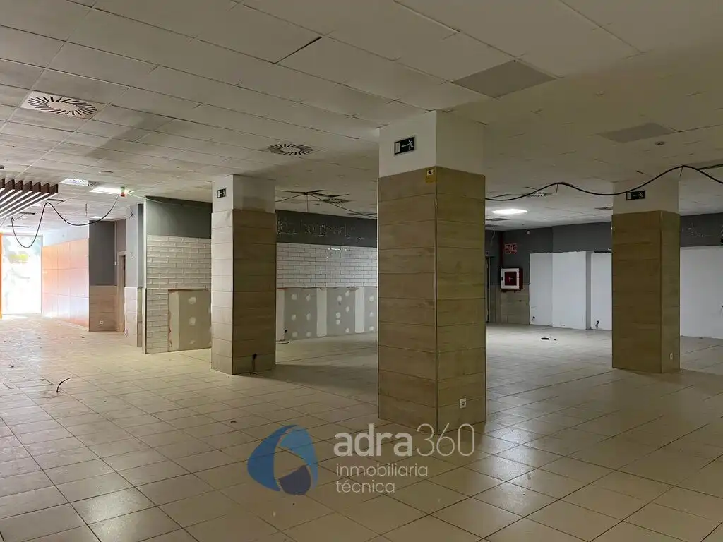 Locale commerciale in affitto a Vara de Rey 32, imagen 12