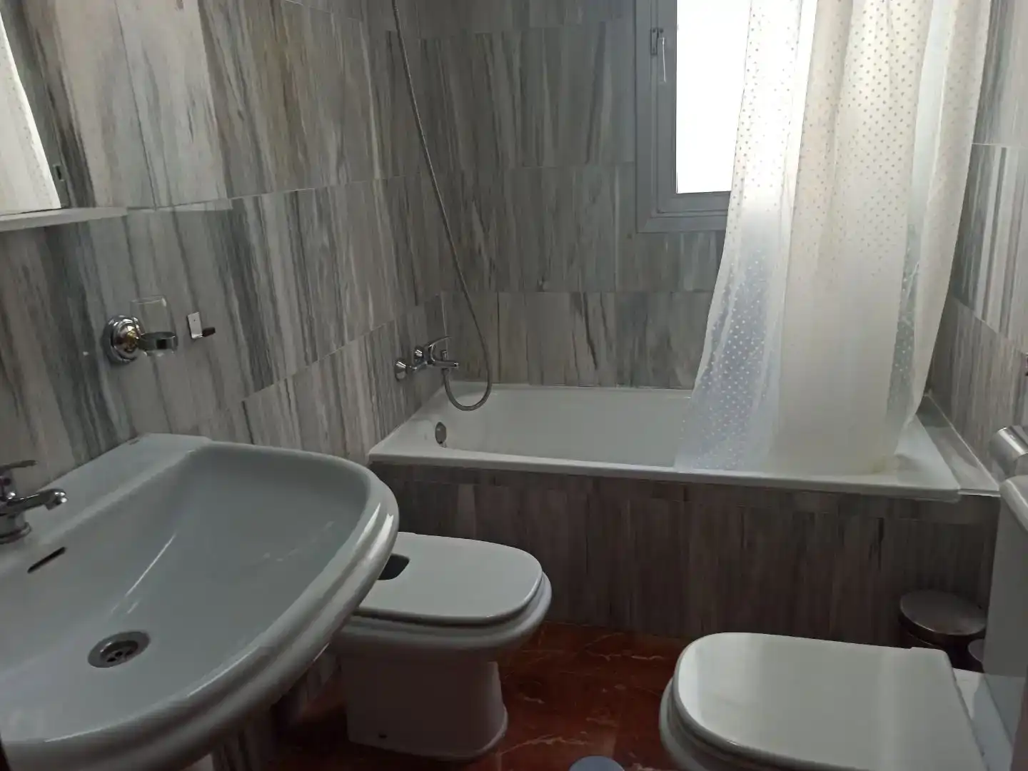 Badezimmer von Wohnung zur Miete in Alcalá la Real mit Abstellraum, Möbliert und Balkon