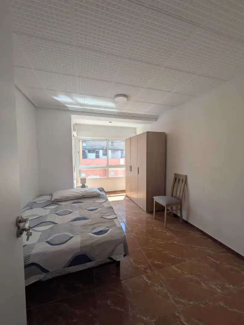 Habitación de Piso en venta en Burriana / Borriana con Terraza y Amueblado