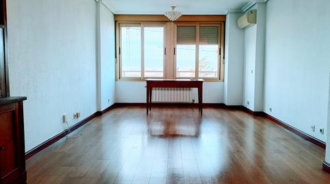 Photo 2 of Flat to rent in Alfredo Marquerie, La Paz, Madrid