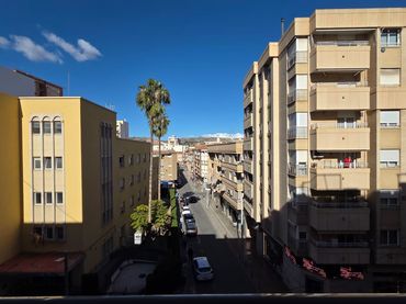 Appartamento con balcone in vendita a Calle Padre Manjón 6
