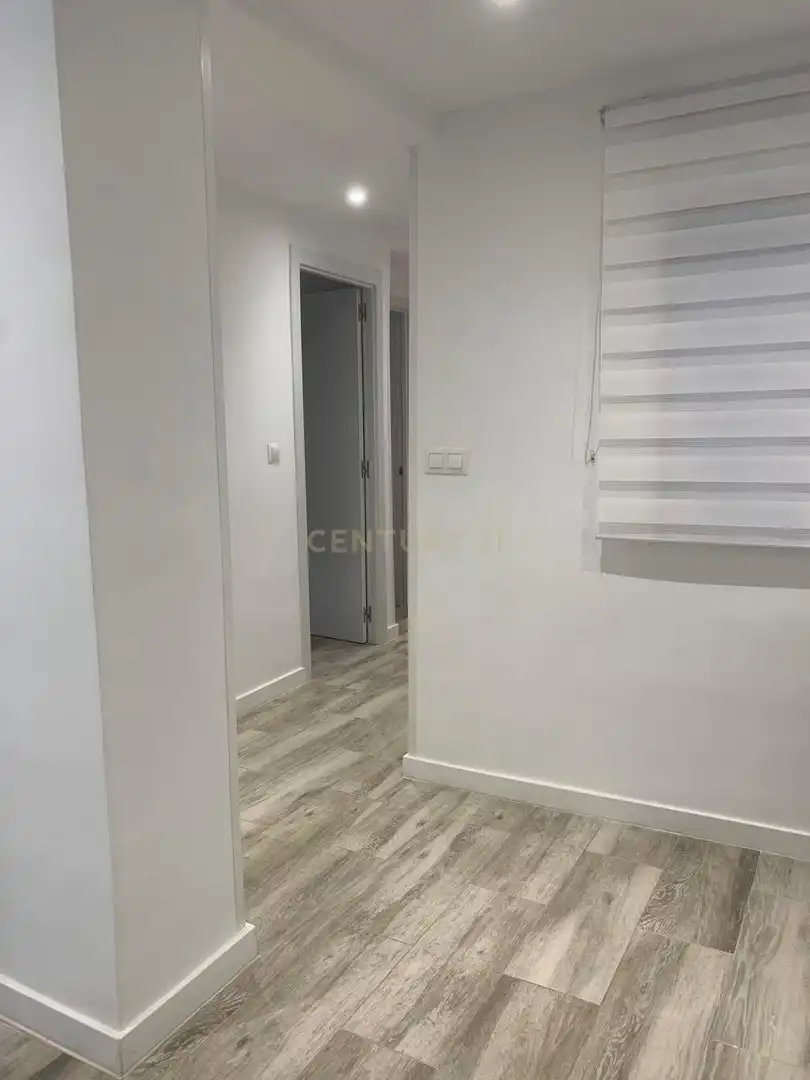 Flat for sale in Torremolinos  with Air Conditioner, Private garden and Storage room