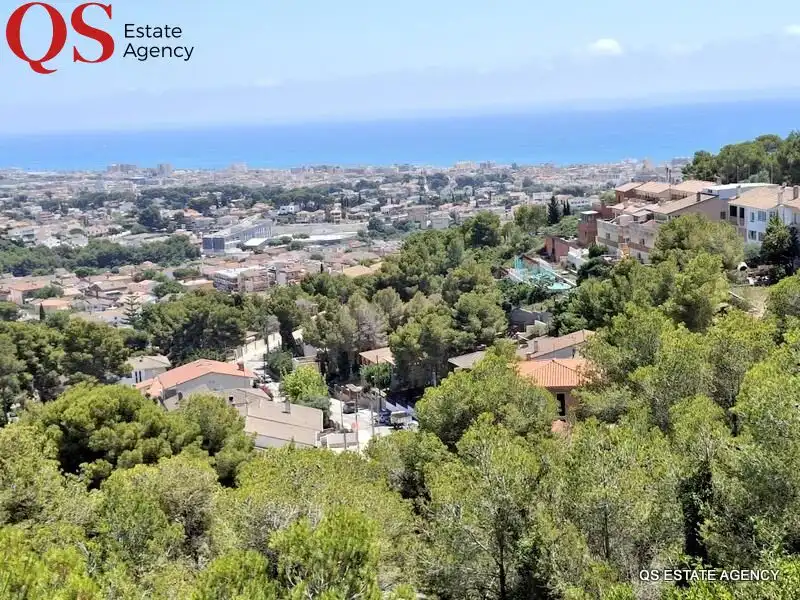 Wohnbaugrundstück zum Verkauf in Segur de Calafell