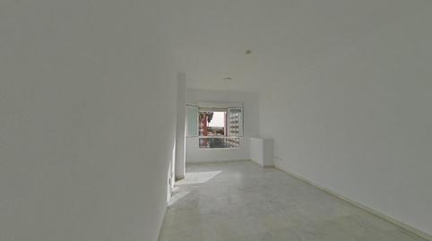 Foto 4 de Piso en venta en Av de la Aeronáutica, Urbadiez - Entrepuentes,  Sevilla Capital