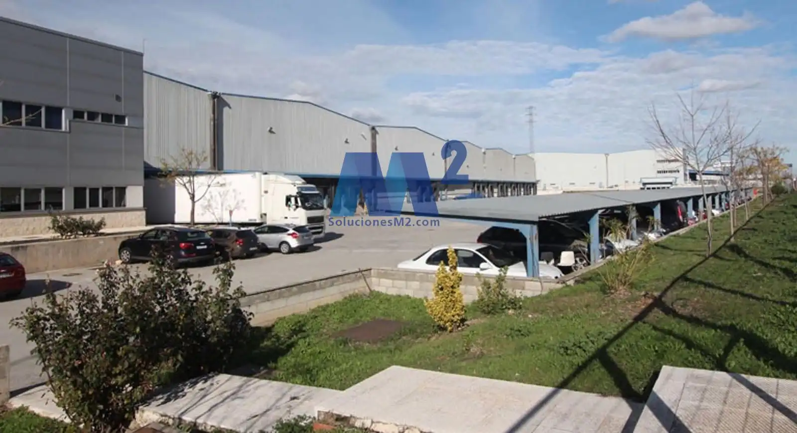 Industrial building to rent in Rio Henares