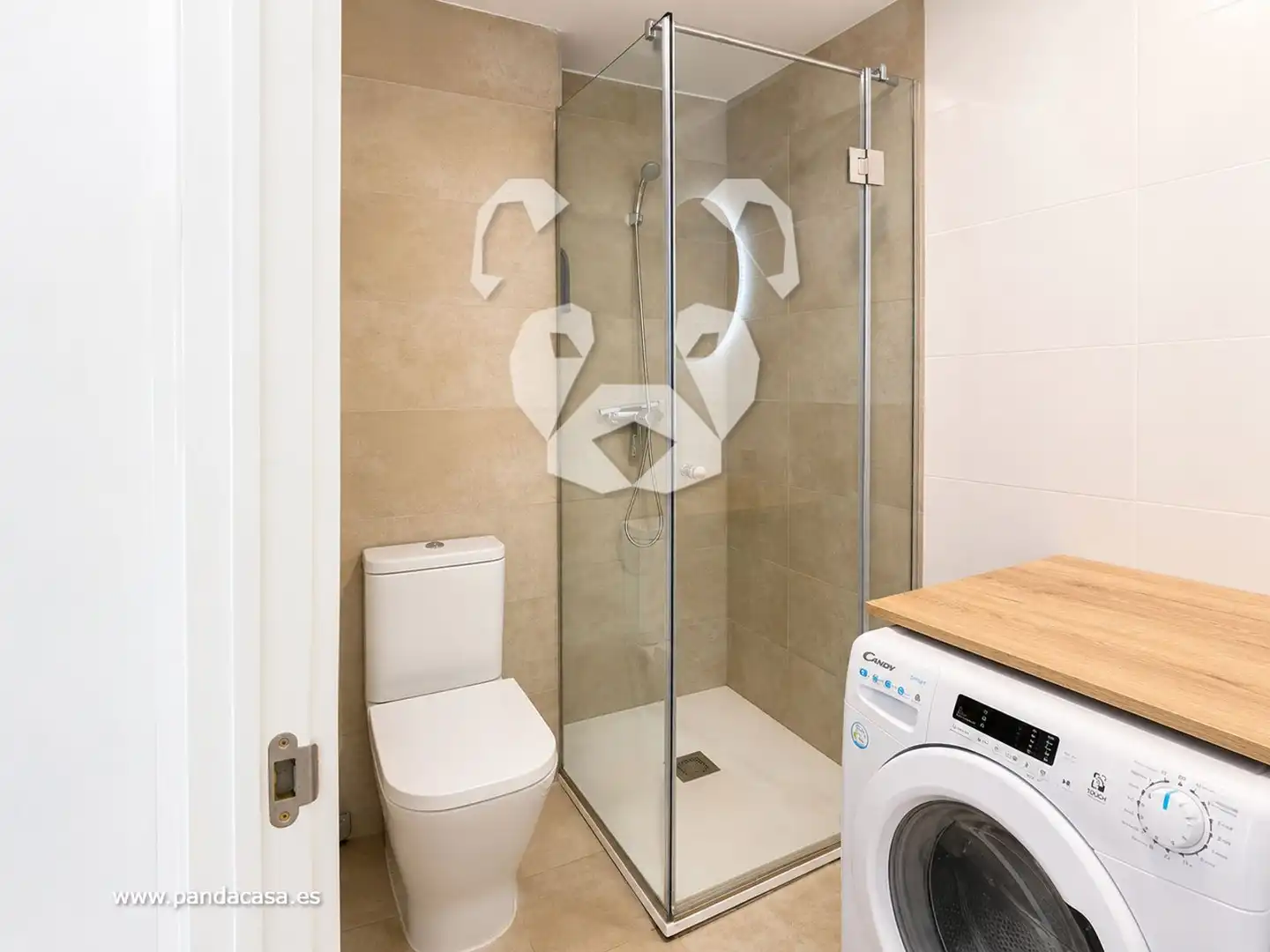 Baño de Piso de alquiler en Madrid con Aire acondicionado, Calefacción y Amueblado