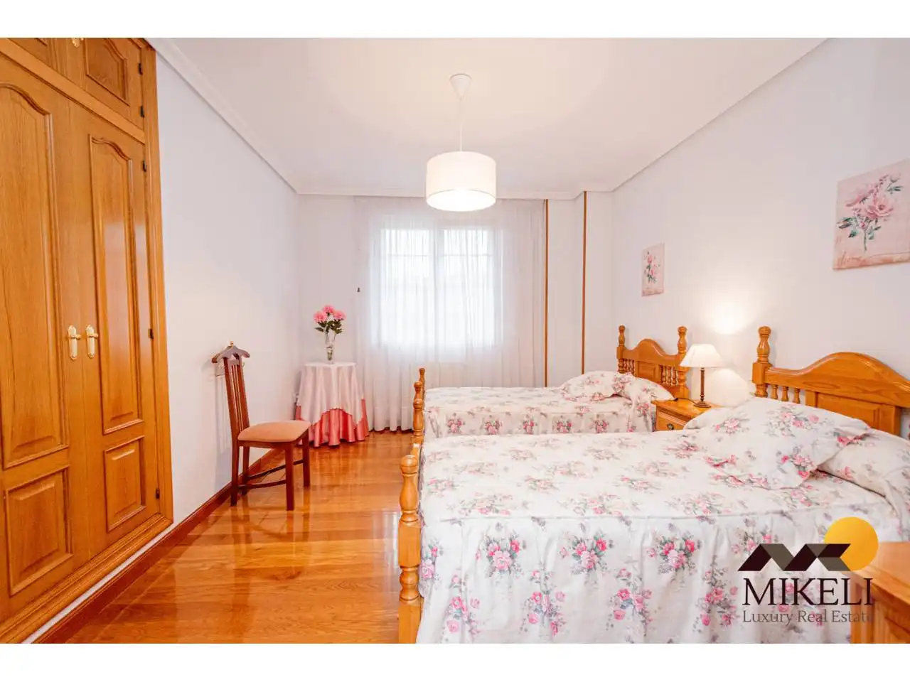 Habitación de Casa o chalet en venta en Santa Cruz de Bezana con Calefacción, Jardín privado y Terraza