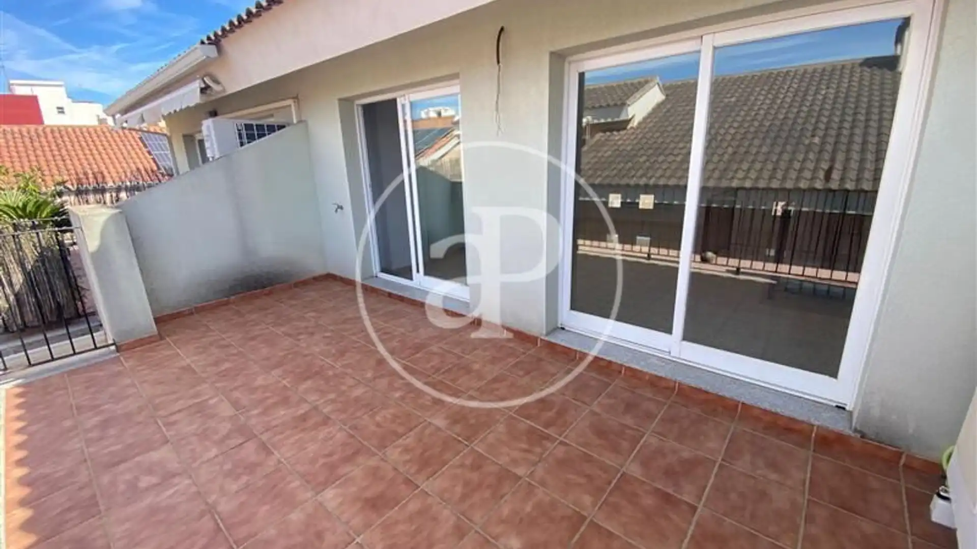 Terrace of Single-family semi-detached for sale in Moncada  with Air Conditioner, Heating and Terrace