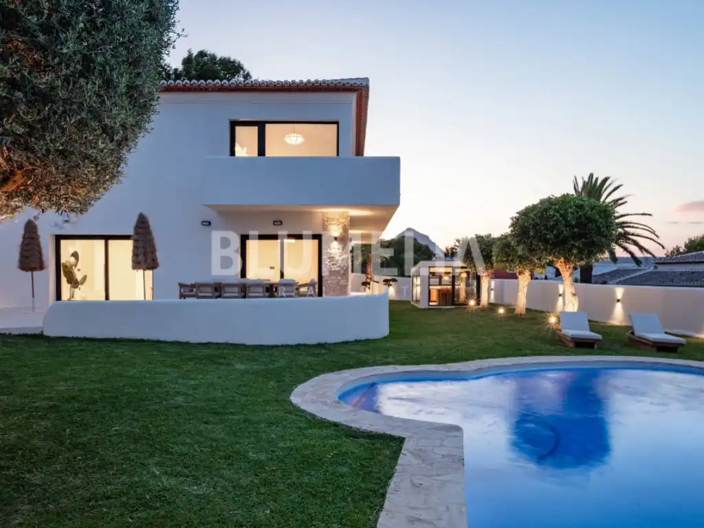 Vista exterior de Casa o chalet en venta en Jávea / Xàbia con Aire acondicionado y Calefacción