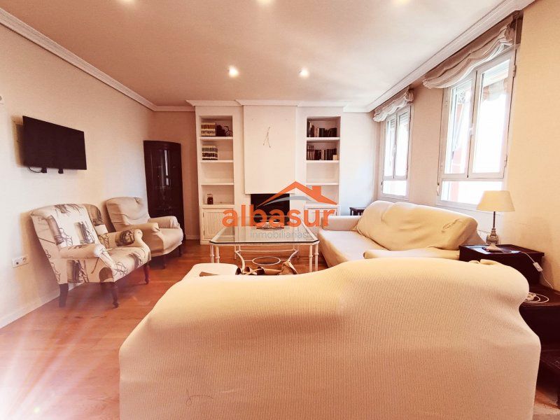 Sala d'estar de Pis en venda en  Córdoba Capital amb Aire condicionat, Calefacció i Parquet